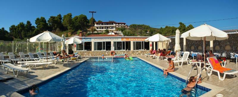 Hotel Christakis Studios Troulos Bagian luar foto
